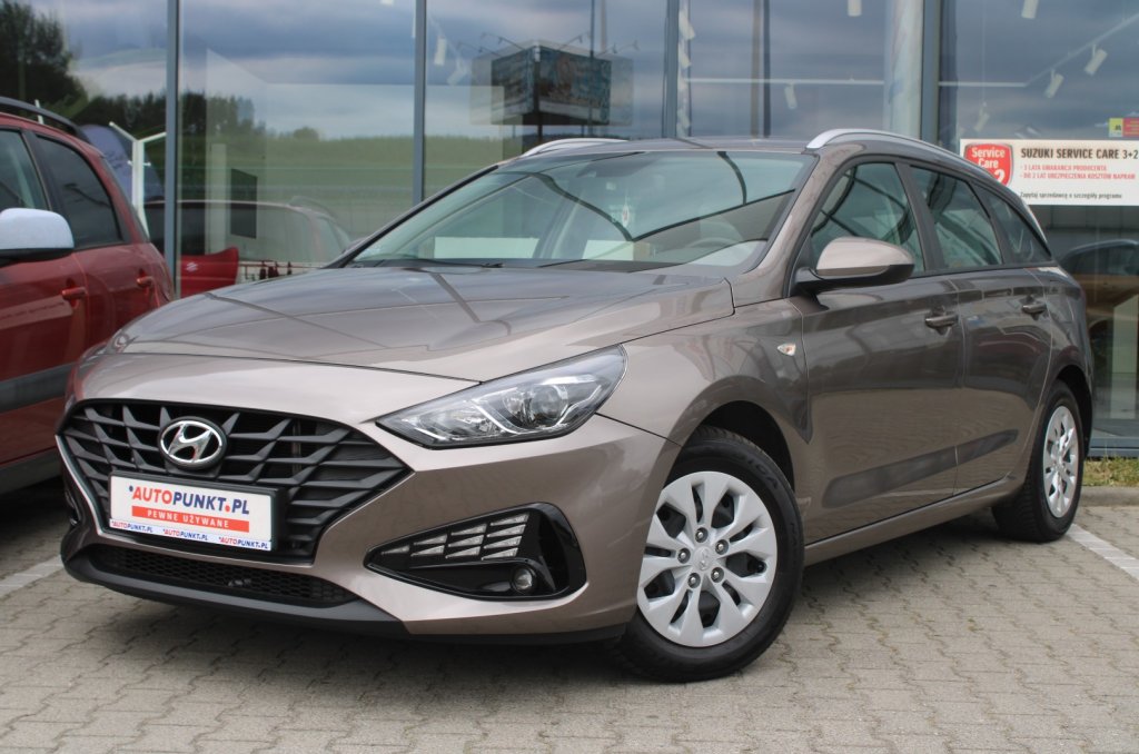 i30