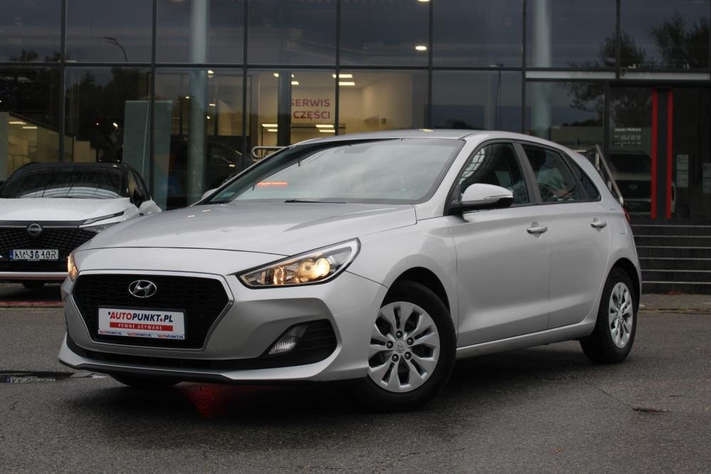 i30
