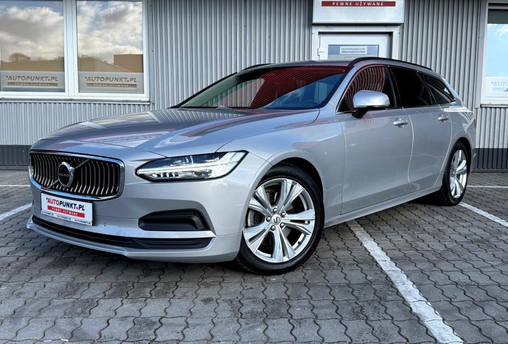 V90