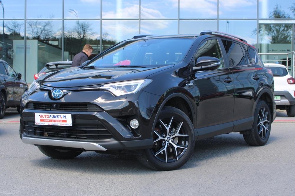 RAV 4