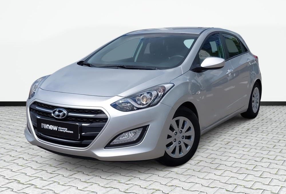 i30