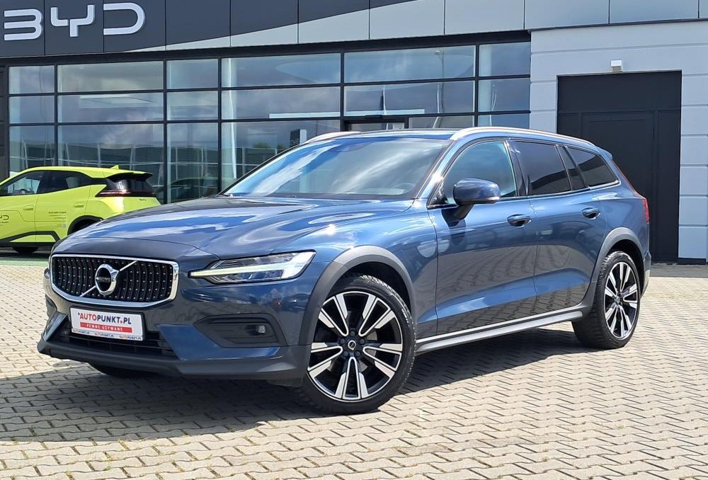 V60 Cross Country