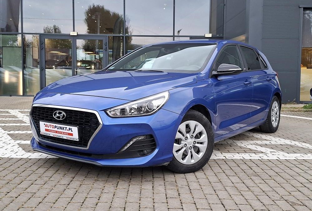 i30